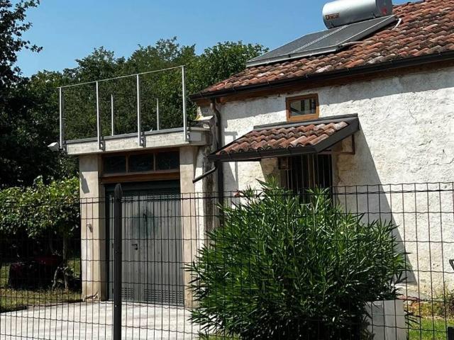 Villa Indipendente in vendita a Suzzara, Lombardia