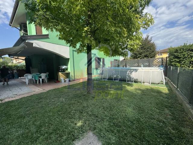 Villa Indipendente in vendita a Marzole, Suzzara