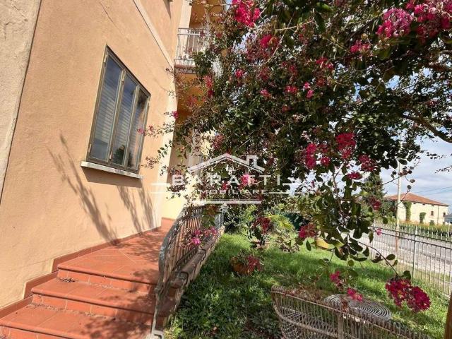Villa Indipendente in vendita a Carobbio, Suzzara
