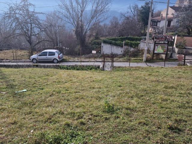 Villa Indipendente in vendita a Sante Marie, Abruzzo