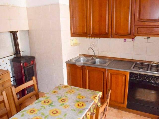 Villa Indipendente in vendita a Tagliacozzo, Abruzzo