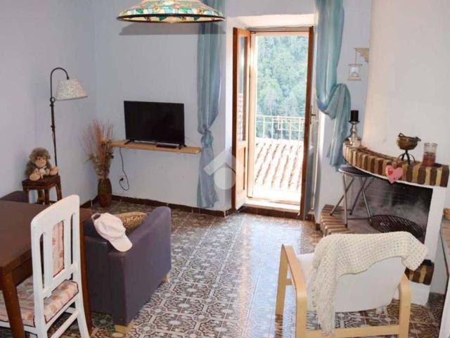Villa Indipendente in vendita a Tagliacozzo, Abruzzo