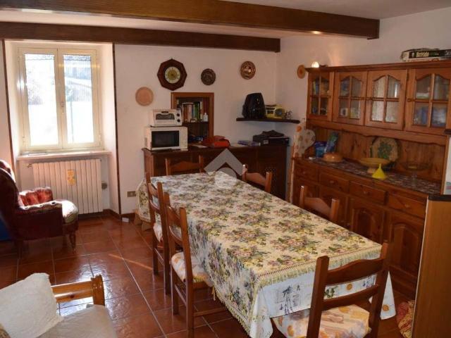 Villa Indipendente in affitto a Tagliacozzo, Abruzzo