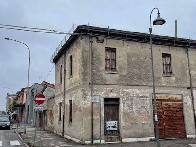 Villa Indipendente in vendita a Taglio Di Po, Veneto