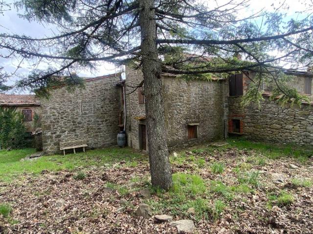 Villa Indipendente in vendita a Santo Bagnena, Talla