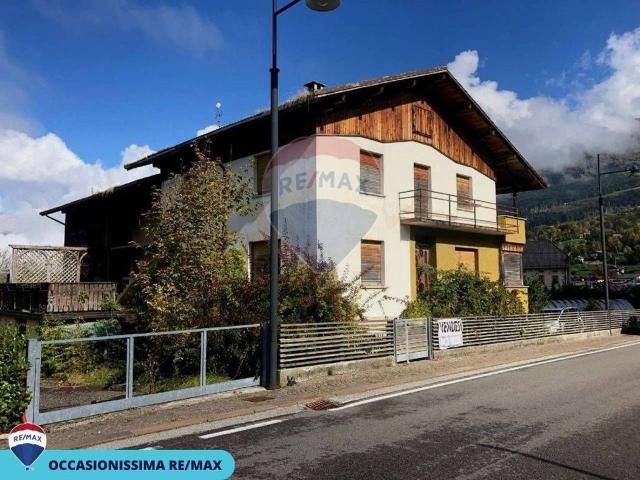 Villa Indipendente in vendita a Tambre D'alpago, Veneto