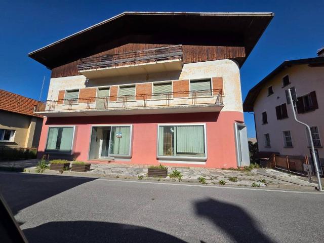 Villa Indipendente in vendita a Tambre D'alpago, Veneto