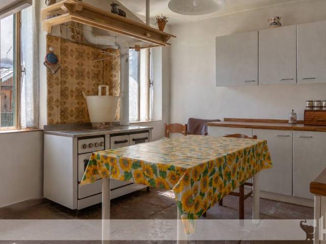 Villa Indipendente in vendita a Tambre D'alpago, Veneto