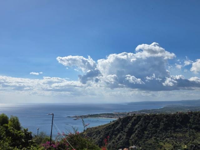 Villa Indipendente in vendita a Taormina, Sicilia