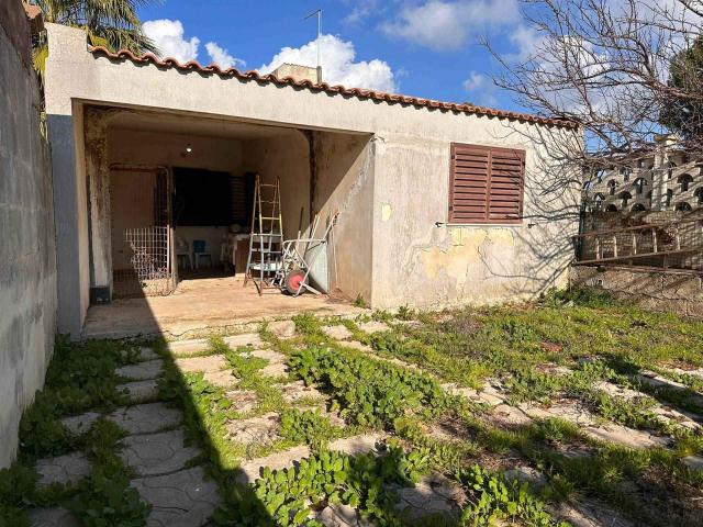 Villa Indipendente in vendita a Puglia, Taranto