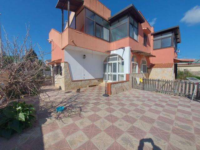 Villa Indipendente in vendita a Lama, Puglia