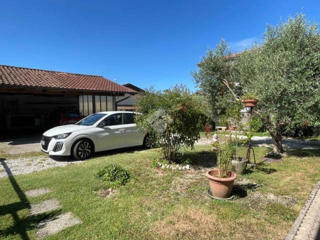 Villa Indipendente in vendita a Tarcento, Friuli-Venezia Giulia