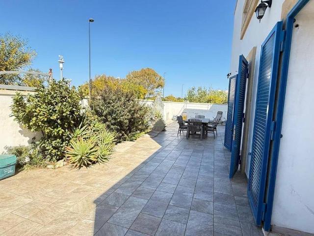 Villa Indipendente in vendita a Marina di Mancaversa, Puglia