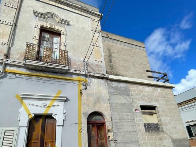 Villa Indipendente in vendita a Taviano, Lecce