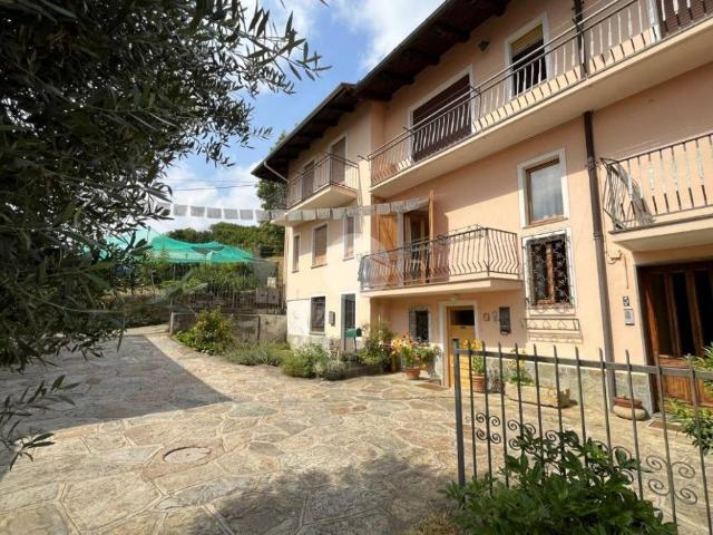 Villa Indipendente in vendita a Piemonte, Biella