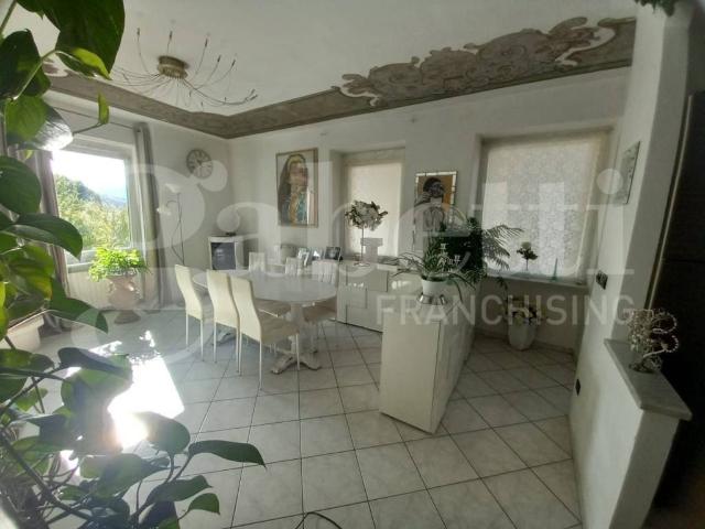Villa Indipendente in vendita a Piemonte, Biella