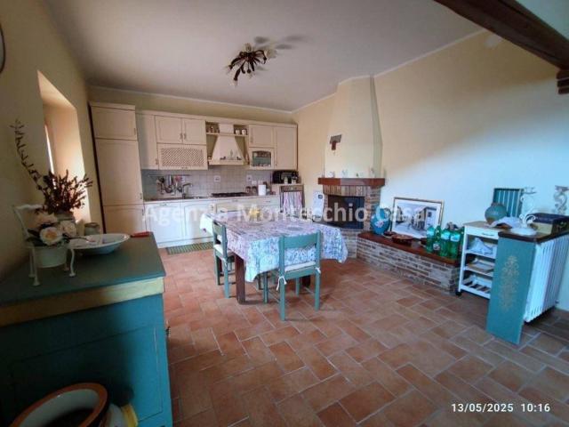 Villa Indipendente in vendita a Marche, Pesaro E Urbino
