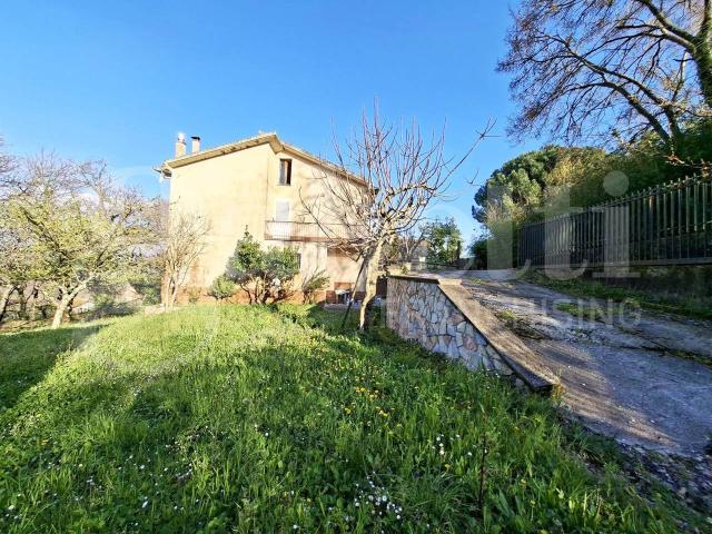 Villa Indipendente in vendita a Teano, Campania