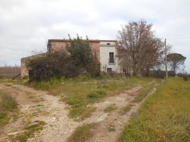 Villa Indipendente in vendita a Teano, Campania