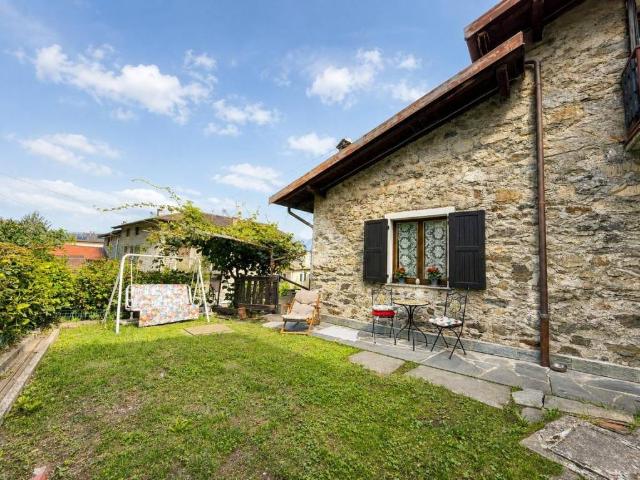 Villa Indipendente in vendita a Branchi, Teglio