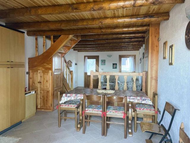 Villa Indipendente in vendita a Carona, Teglio