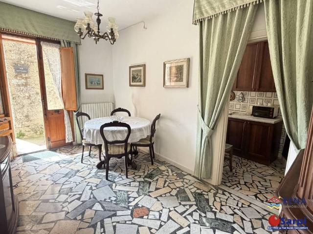 Villa Indipendente in vendita a Tempio Pausania, Sardigna/Sardegna