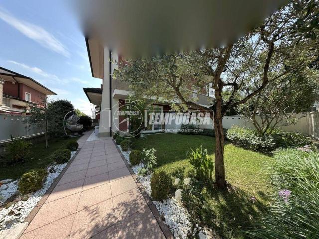 Villa Indipendente in vendita a Teolo, San Biagio
