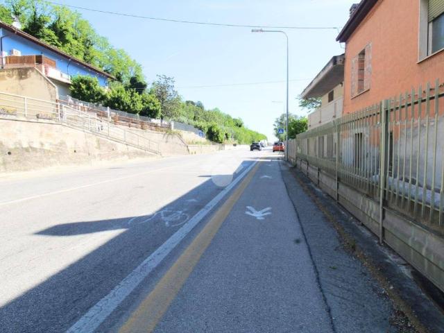 Villa Indipendente in vendita a Casalena, Teramo