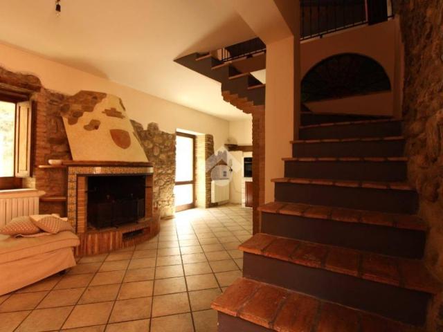 Villa Indipendente in vendita a Santa Maria a Bitetto, Teramo