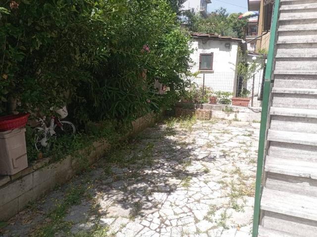 Villa Indipendente in vendita a Scapriano, Teramo