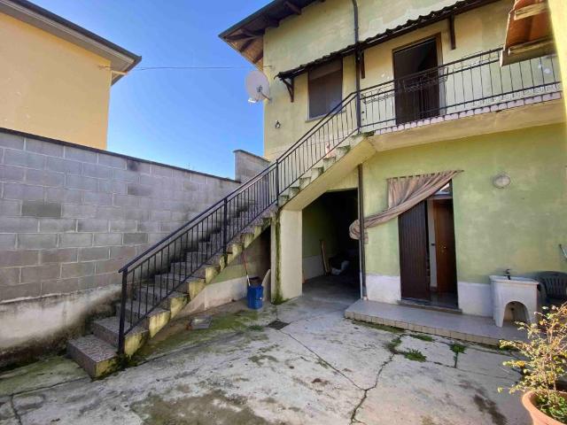 Villa Indipendente in vendita a Piemonte, Novara