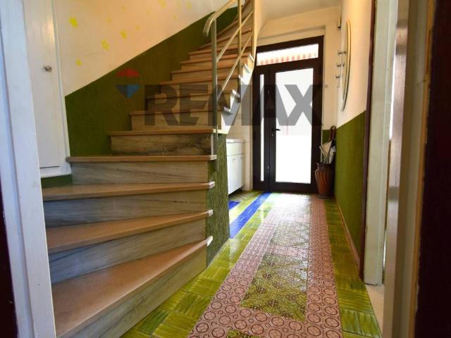 Villa Indipendente in vendita a Terenzo, Reggio Emilia