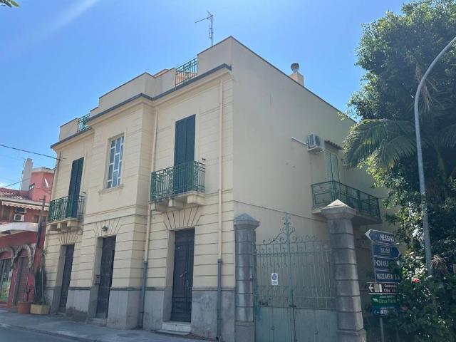Villa Indipendente in vendita a Terme Vigliatore, Sicilia