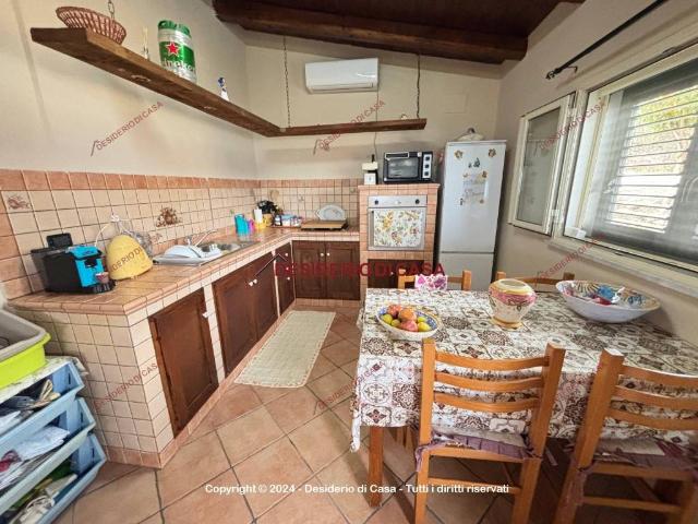 Villa Indipendente in vendita a Termini Imerese, Sicilia