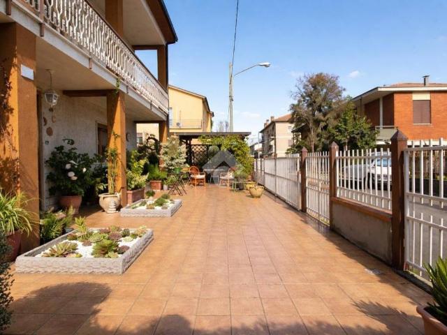 Villa Indipendente in vendita a Terni, Umbria