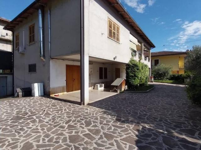 Villa Indipendente in vendita a Vocabolo Trevi, Terni