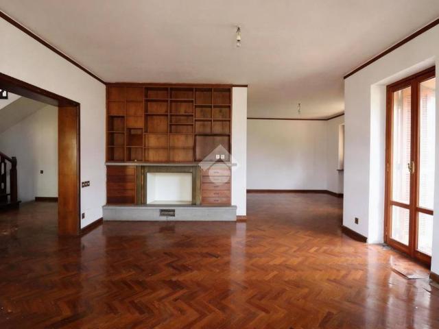 Villa Indipendente in vendita a Terni, Umbria