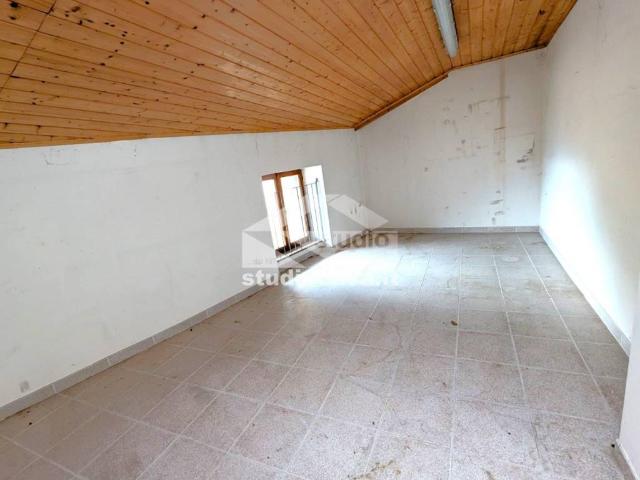 Villa Indipendente in vendita a Comunità della Vallagarina, Terragnolo
