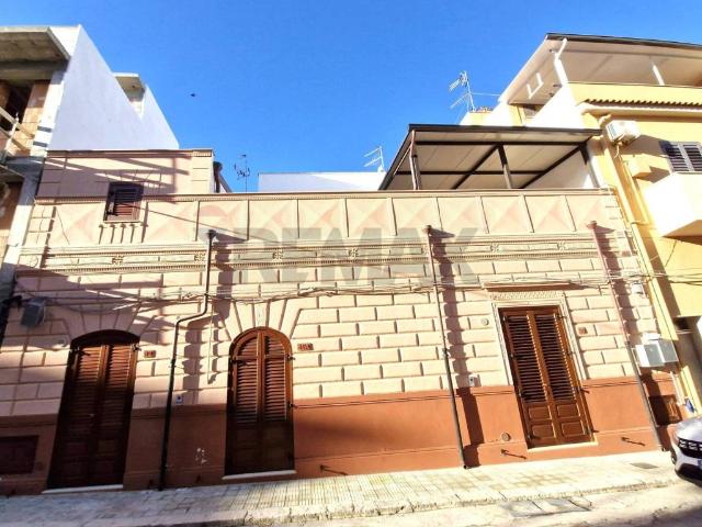 Villa Indipendente in vendita a Terrasini, Sicilia