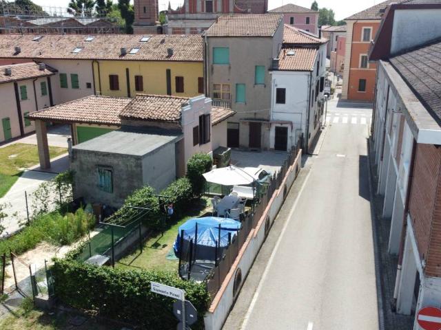 Villa Indipendente in vendita a Unione Alto Ferrarese, Mirabello