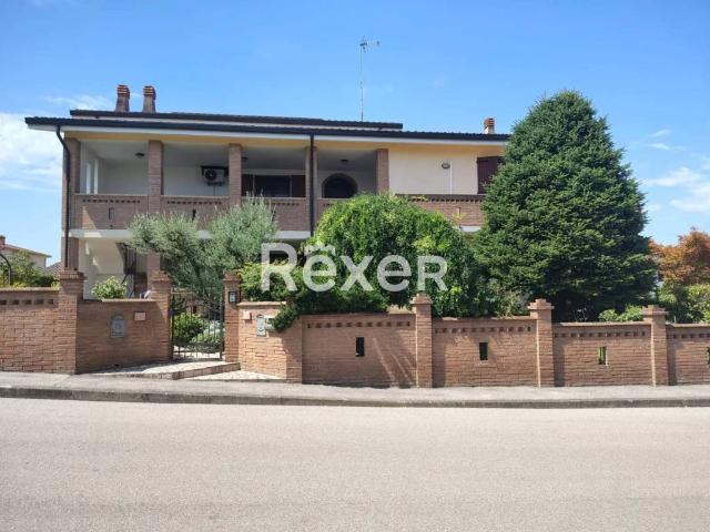 Villa Indipendente in vendita a Unione Alto Ferrarese, Mirabello