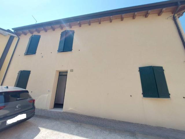 Villa Indipendente in vendita a Unione Alto Ferrarese, Mirabello