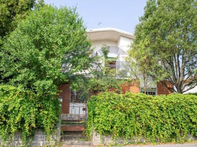 Villa Indipendente in vendita a Unione Alto Ferrarese, Sant'agostino