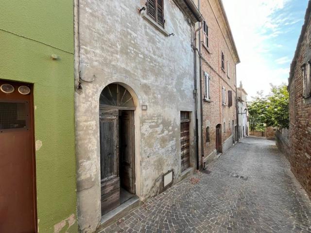 Villa Indipendente in vendita a Terre Roveresche, Marche