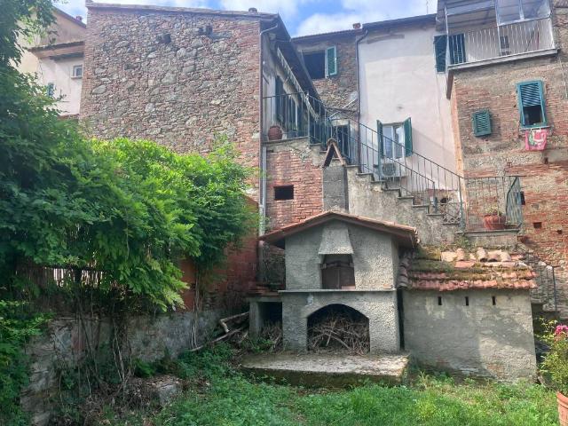 Villa Indipendente in vendita a Terricciola, Toscana