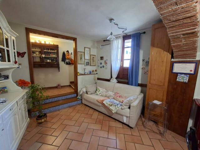 Villa Indipendente in vendita a Terricciola, Toscana