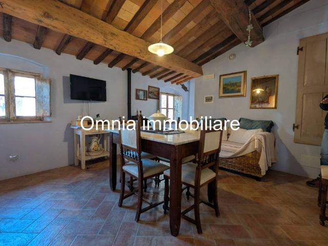 Villa Indipendente in vendita a Terricciola, Toscana