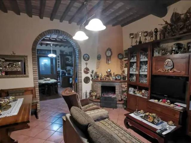 Villa Indipendente in vendita a Terricciola, Toscana