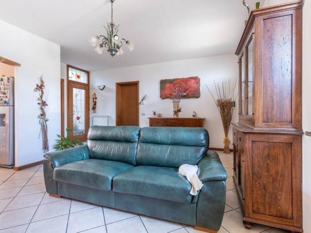 Villa Indipendente in vendita a La Rosa, Terricciola