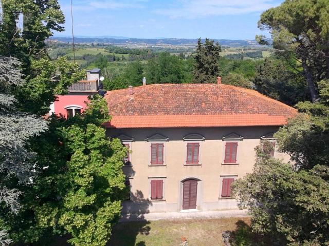 Villa Indipendente in vendita a Terricciola, Toscana